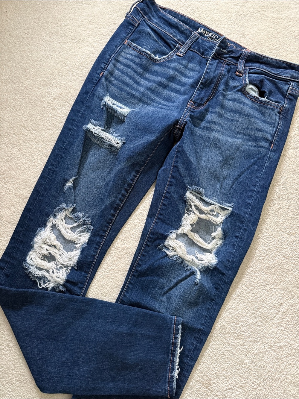American Eagle Outfitters Ripped Indigo Skinny Jeans women’s jeans
